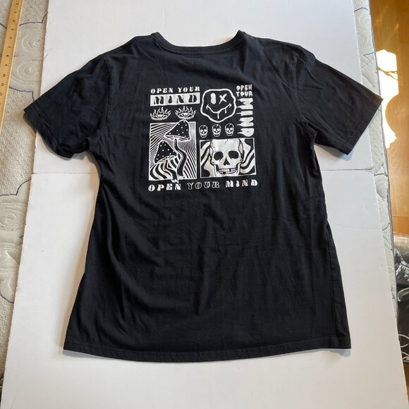 Taco Tuesday Black & White 'Open Your Mind' Graphics Size Extra Large - Picture 6 of 9